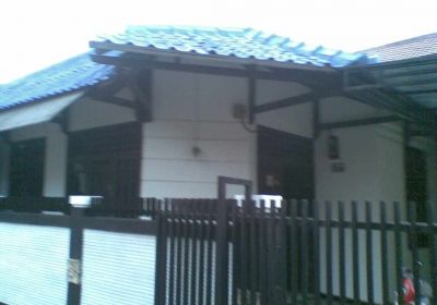 Rumah dijual letak strategis 5 menit Mall & Tol alam sutra
