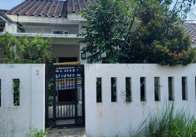 Harga NEGO,dijual rumah cluster 1,45 M. LT 151 dekat GDC & JGU