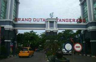 Rumah di Tangerang Kota – Grand Duta Blok E1/12, SHM, Bebas Banjir, nego sampai