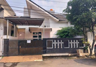 DISEWAKAN RUMAH DI GRAND DEPOK CITY