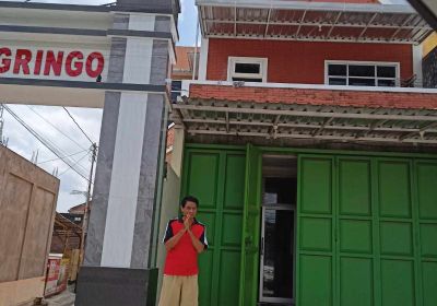 Rumah di Jl Solo-Sragen Palur