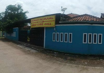 Dijual Rumah - Luas Tanah 350m² Luas Bangunan 200m²!