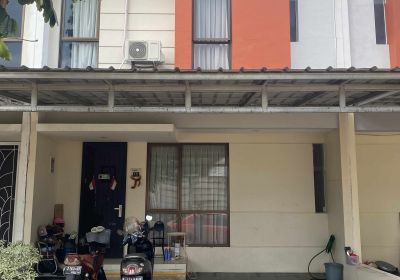 DIJUAL RUMAH MINIMALIS MODERN 2 LANTAI DI GRAHA RAYA BINTARO