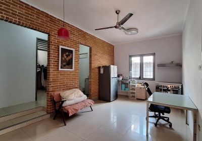 Rumah Cantik di Jual dengan Lokasi Bagus di Tebet