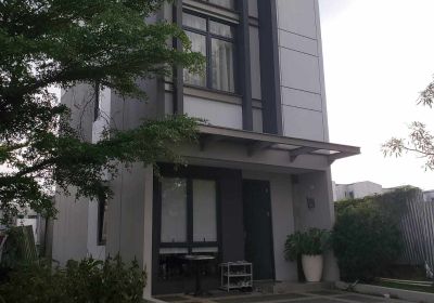 Jual cepat rumah+ruko Latinos business district BSD Serpong