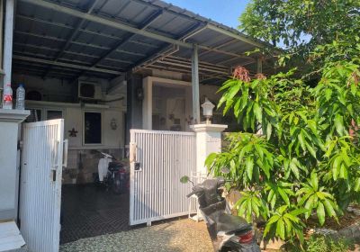 Dijual Rumah di Vila Nusa Indah 5 , Ciangsana - Dekat Kota Wisata Cibubur