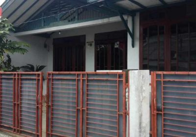 DIJUAL CEPAT, BUTUH UANG, PEMILI AKAN PINDAH KELUAR KOTA