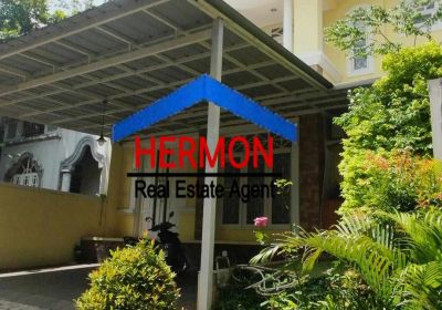 Rumah di Legenda wisata cibubur siap huni