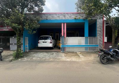 Rumah dijual lokasi strategis Cisauk Suradita Tangerang