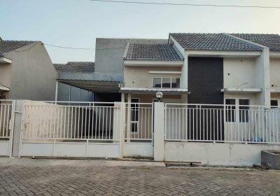 DISEWAKAN RUMAH ALANA REGENCY TAMBAK REJO